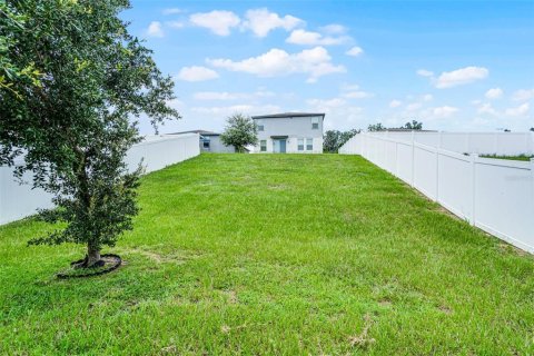 House in Leesburg, Florida 4 bedrooms, 157.93 sq.m. № 1844867 - photo 20