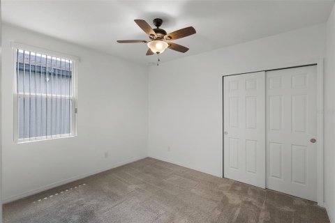 House in Leesburg, Florida 4 bedrooms, 157.93 sq.m. № 1844867 - photo 13