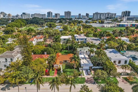 Снять в аренду виллу или дом в Майами-Бич, Флорида 3 спальни, 219.53м2, № 1984420 - фото 7