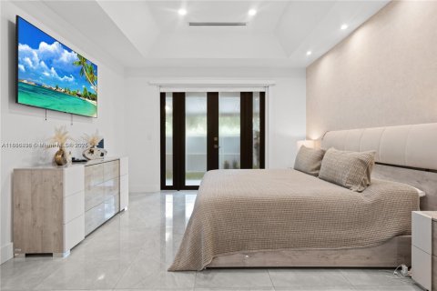 Villa ou maison à louer à Miami, Floride: 4 chambres, 212.47 m2 № 1933259 - photo 23