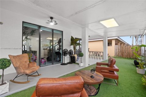 Villa ou maison à louer à Miami, Floride: 4 chambres, 212.47 m2 № 1933259 - photo 20