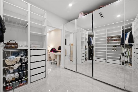 Villa ou maison à louer à Miami, Floride: 4 chambres, 212.47 m2 № 1933259 - photo 24