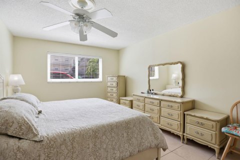Copropriété à vendre à Palm Springs, Floride: 1 chambre, 83.61 m2 № 2248381 - photo 20