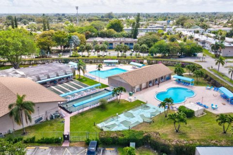 Copropriété à vendre à Palm Springs, Floride: 1 chambre, 83.61 m2 № 2248381 - photo 29