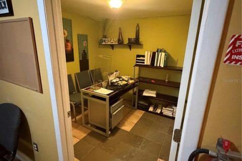 Commercial property in Lakeland, Florida 154.78 sq.m. № 2391017 - photo 12