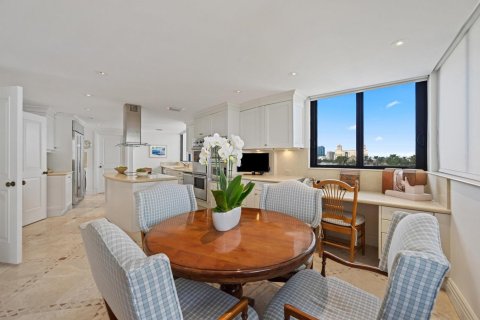 Copropriété à vendre à Palm Beach, Floride: 3 chambres, 282.05 m2 № 2087756 - photo 12