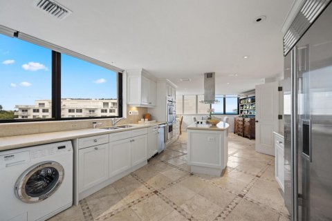 Copropriété à vendre à Palm Beach, Floride: 3 chambres, 282.05 m2 № 2087756 - photo 11