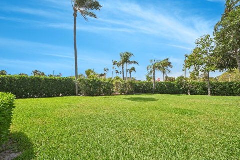Condominio en alquiler en Boynton Beach, Florida, 2 dormitorios, 75.72 m2 № 1178503 - foto 1