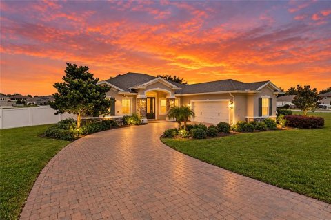 Villa ou maison à vendre à Ocala, Floride: 3 chambres, 240.8 m2 № 2383598 - photo 2