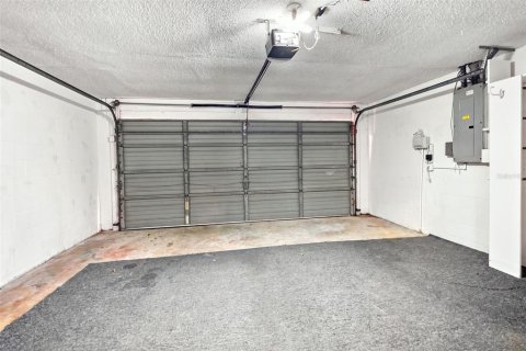 Купить виллу или дом в Спринг-Хилл, Флорида 3 комнаты, 185.25м2, № 2279866 - фото 28