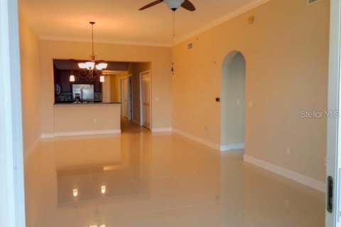 Condominio en alquiler en Port Charlotte, Florida, 3 dormitorios, 170.1 m2 № 2201482 - foto 8