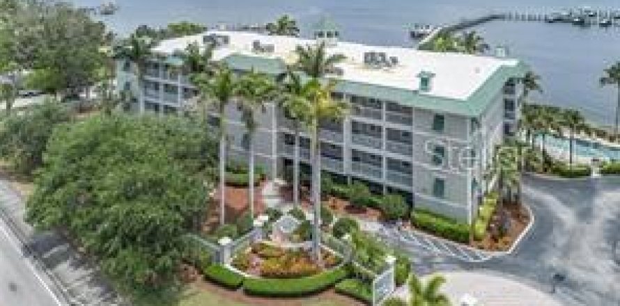 Condominio en Port Charlotte, Florida, 3 dormitorios  № 2201482