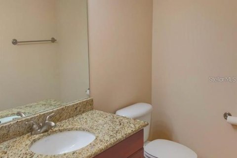 Condominio en alquiler en Port Charlotte, Florida, 3 dormitorios, 170.1 m2 № 2201482 - foto 4