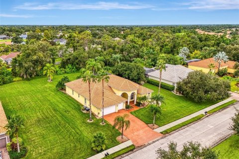 House in Bradenton, Florida 4 bedrooms, 281.22 sq.m. № 1899333 - photo 6