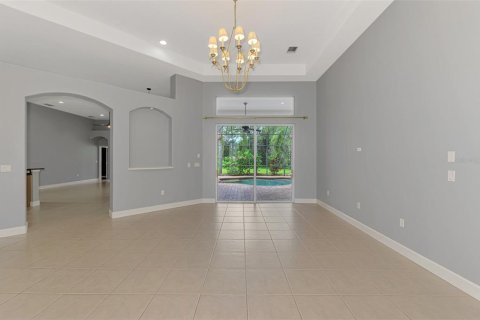 House in Bradenton, Florida 4 bedrooms, 281.22 sq.m. № 1899333 - photo 20