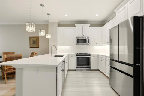 Купить таунхаус в Лейквуд Ранч, Флорида 3 комнаты, 210.14м2, № 2429633 - фото 10