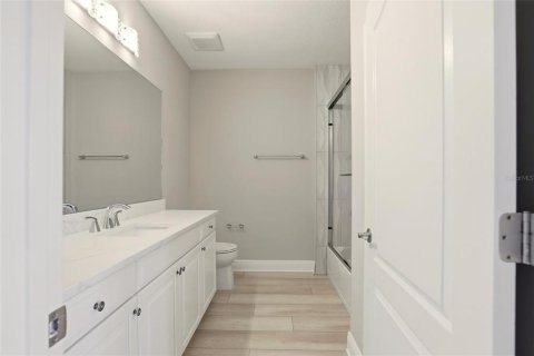 Купить таунхаус в Лейквуд Ранч, Флорида 3 комнаты, 210.14м2, № 2429633 - фото 23