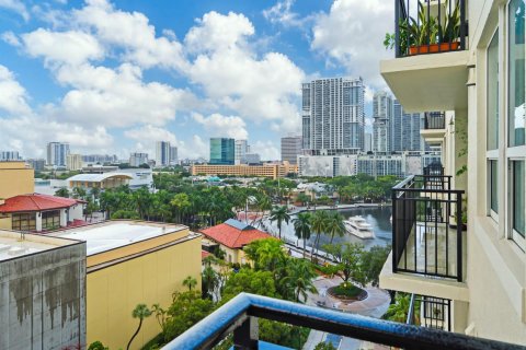 Copropriété à vendre à Fort Lauderdale, Floride: 2 chambres, 92.9 m2 № 2356952 - photo 2