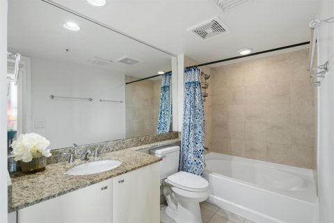 Copropriété à vendre à Fort Lauderdale, Floride: 2 chambres, 92.9 m2 № 2356952 - photo 21
