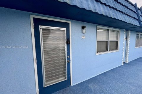 Condominio en venta en Delray Beach, Florida, 2 dormitorios, 81.75 m2 № 1992069 - foto 1