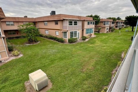 Condominio en venta en Delray Beach, Florida, 2 dormitorios, 81.75 m2 № 1992069 - foto 19