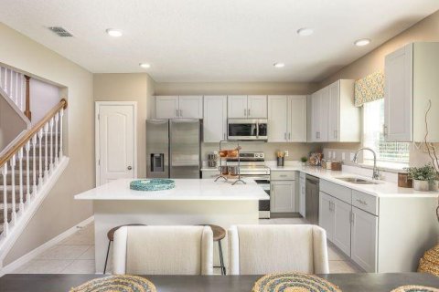 House in Brooksville, Florida 4 bedrooms, 212.19 sq.m. № 2111357 - photo 7