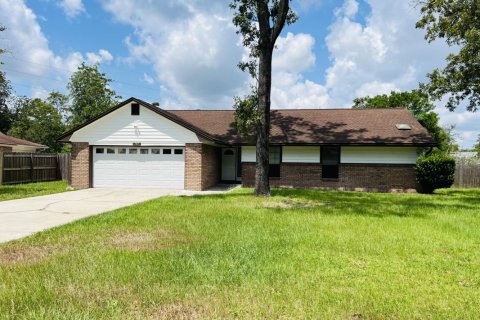 Casa en venta en Orange Park, Florida, 4 dormitorios, 166.85 m2 № 887193 - foto 1