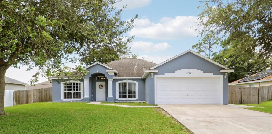 Casa en Port St. Lucie, Florida 5 dormitorios, 233 m2 № 2300641