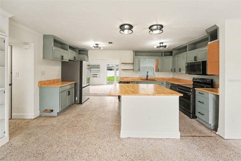 Villa ou maison à vendre à Saint Petersburg, Floride: 3 chambres, 133.78 m2 № 2287135 - photo 8