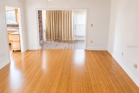 Copropriété à vendre à Saint Petersburg, Floride: 2 chambres, 76.64 m2 № 2205458 - photo 7