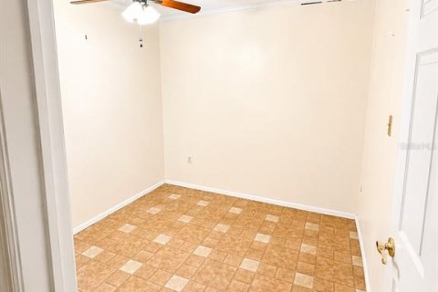 Copropriété à vendre à Saint Petersburg, Floride: 2 chambres, 76.64 m2 № 2205458 - photo 4