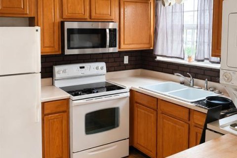 Copropriété à vendre à Saint Petersburg, Floride: 2 chambres, 76.64 m2 № 2205458 - photo 10