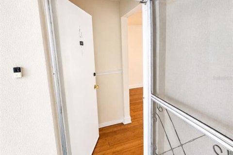 Copropriété à vendre à Saint Petersburg, Floride: 2 chambres, 76.64 m2 № 2205458 - photo 2