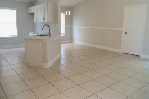 House in Kissimmee, Florida 3 bedrooms, 154.12 sq.m. № 1798575 - photo 7