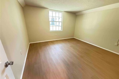 Condo in Brandon, Florida, 1 bedroom  № 1650655 - photo 14