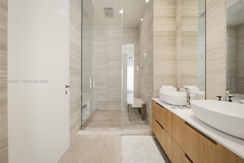 Copropriété à louer à Miami Beach, Floride: 2 chambres, 175.03 m2 № 2025071 - photo 24