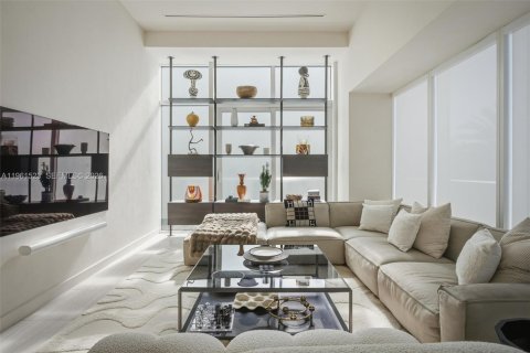 Copropriété à louer à Miami Beach, Floride: 2 chambres, 175.03 m2 № 2025071 - photo 14