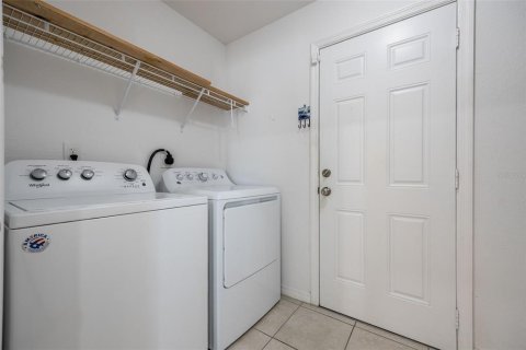 House in Englewood, Florida 3 bedrooms, 151.9 sq.m. № 1542121 - photo 27