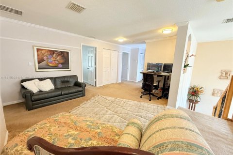 House in Weston, Florida 5 bedrooms, 292.08 sq.m. № 1783600 - photo 25