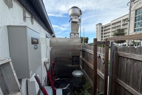 Commercial property in Titusville, Florida 393.44 sq.m. № 2368717 - photo 25