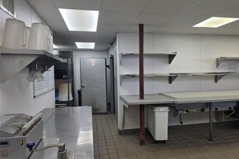Commercial property in Titusville, Florida 393.44 sq.m. № 2368717 - photo 11
