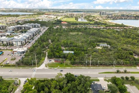 Propiedad comercial en venta en Orlando, Florida, 112.41 m2 № 2156427 - foto 20