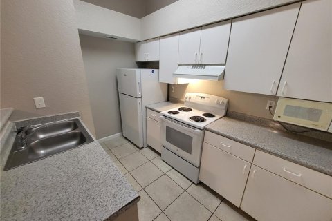 Copropriété à vendre à Orlando, Floride: 2 chambres, 81.2 m2 № 2113654 - photo 14