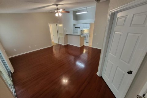 Copropriété à vendre à Orlando, Floride: 2 chambres, 81.2 m2 № 2113654 - photo 6