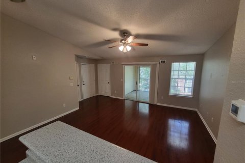 Copropriété à vendre à Orlando, Floride: 2 chambres, 81.2 m2 № 2113654 - photo 12