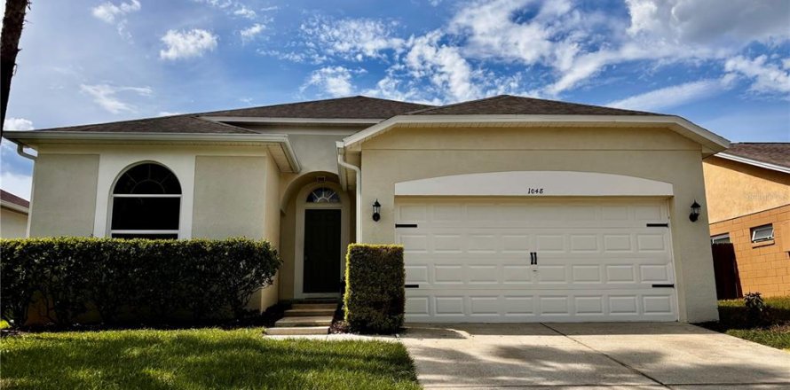 Villa ou maison à Oviedo, Floride 3 chambres, 124.58 m2 № 2391462