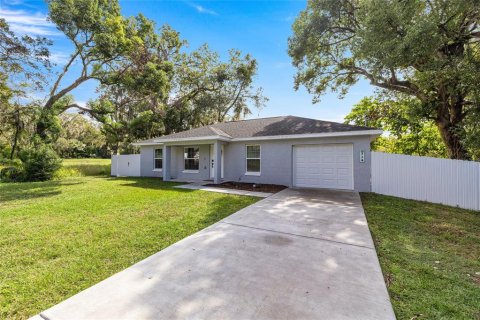 Villa ou maison à louer à Ocala, Floride: 3 chambres, 134.15 m2 № 2232920 - photo 3