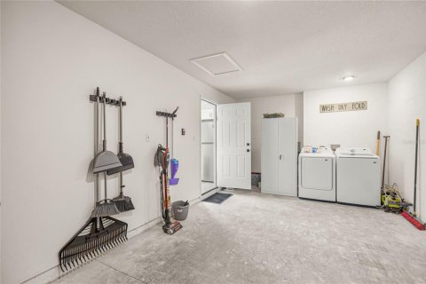 Villa ou maison à louer à Ocala, Floride: 3 chambres, 134.15 m2 № 2232920 - photo 13