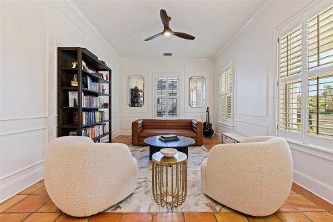 Casa en venta en Tampa, Florida, 5 dormitorios, 374.4 m2 № 2158000 - foto 8