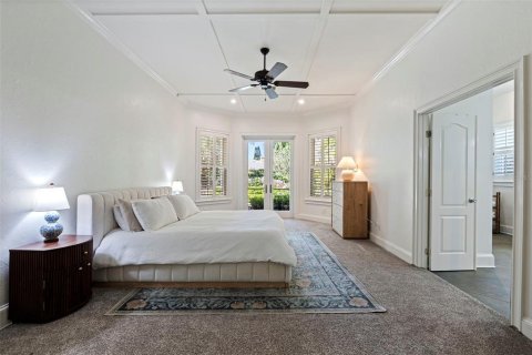 Casa en venta en Tampa, Florida, 5 dormitorios, 374.4 m2 № 2158000 - foto 28